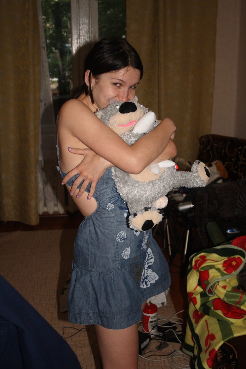 First shots with Lina in Bra and Panties